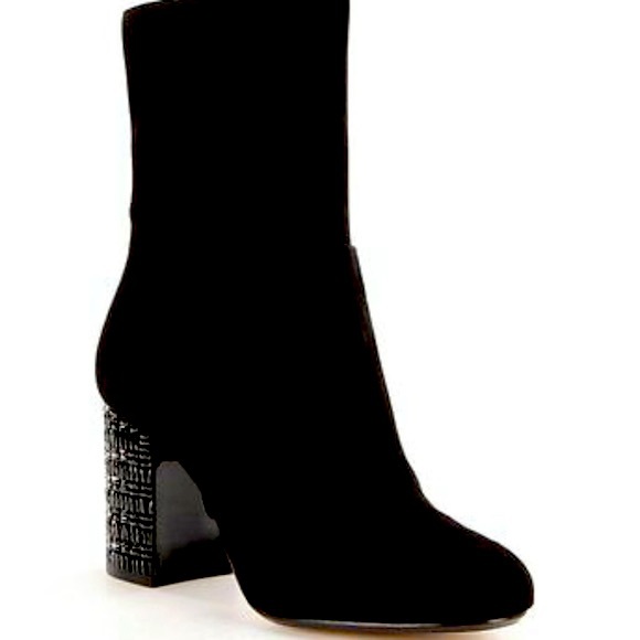 Michael Kors Yoonie Ankle Boot Suede - Picture 3 of 3